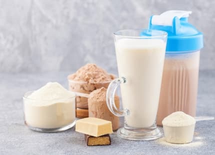 Best Protein Powders for Weight Loss in 2026: Benefits and How to Choose
